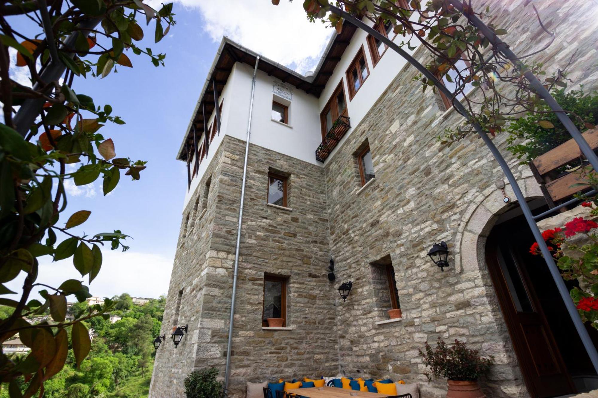 The Stone Sky Hotel Gjirokastër Exterior foto